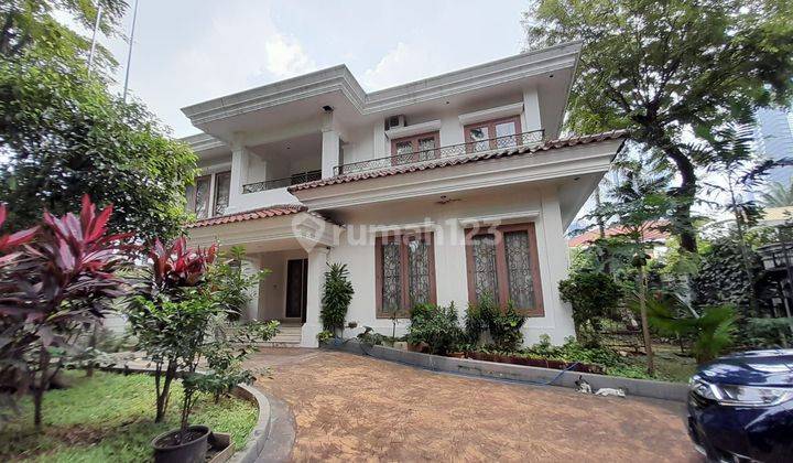 Rumah 2 lantai siap huni di Kuningan Jakarta Selatan dekat pusat Kota 1