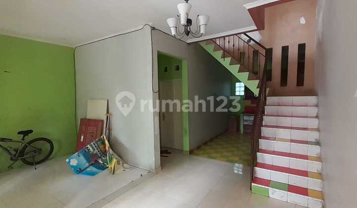 Rumah 2 Lantai Siap Huni dengan Hunian Nyaman dan Asri @Sektor 9, Bintaro.