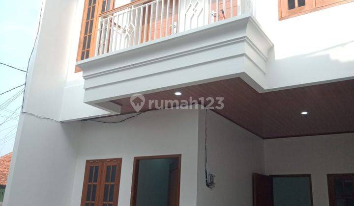 Rumah 2 Lantai Baru Unfurnished Sertifikat Hak Milik 2