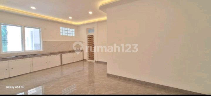 For Sale Ready-to-Occupy House In Bromo Lippo Karawaci Tangerang 2