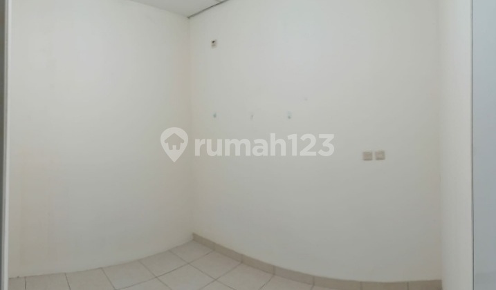 Disewa Ruko Pasar Modernparamount  Gading Serpong Tangerang 2