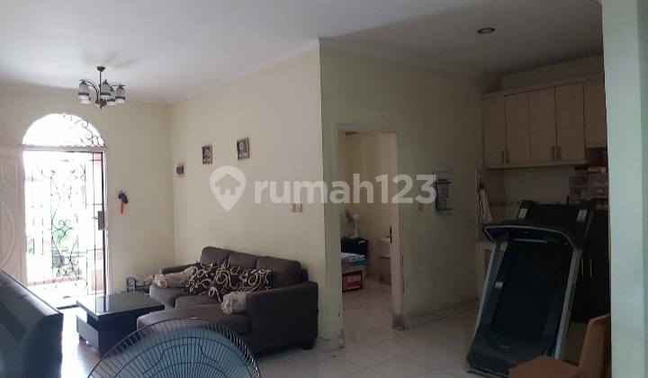 Rumah Monaco Gading Serpong Dekat Stasiun Cisauk & Tol, SHM 2