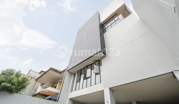 For Sale 5-Storey Boarding House in Kemanggisan Near Binus University 2