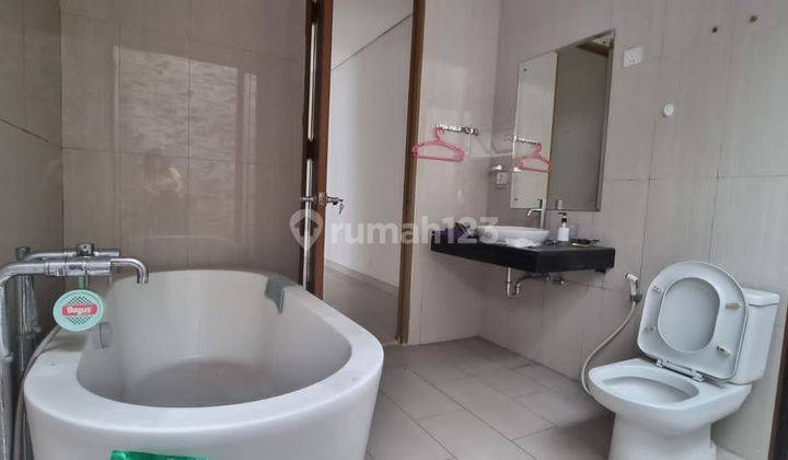 Disewakan Rumah Siap Huni di Mayfield Greenwich Bsd 8