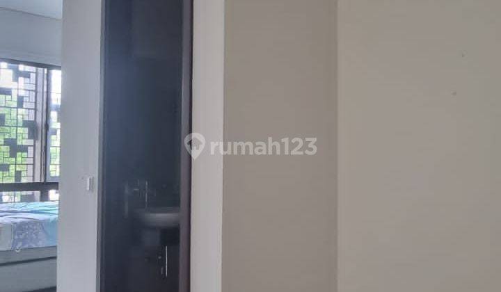 Disewakan Rumah Siap Huni di Mayfield Greenwich Bsd 10