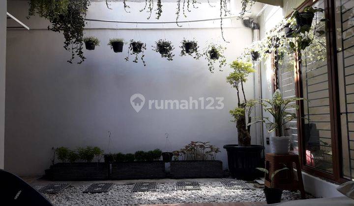 Rumah Luas Rapih Siap Huni di Melati Mas Vista Serpong 2