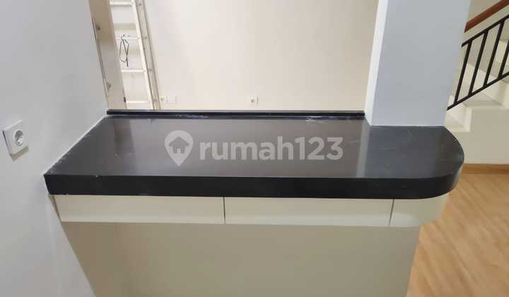 Di Jual Rumah Super Murah Semi Furnish Cluster Arcadia  2