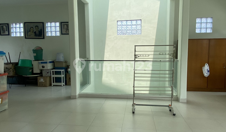 Rumah Terawat Siap Huni 2 Lantai Angrek Loka BSD 2