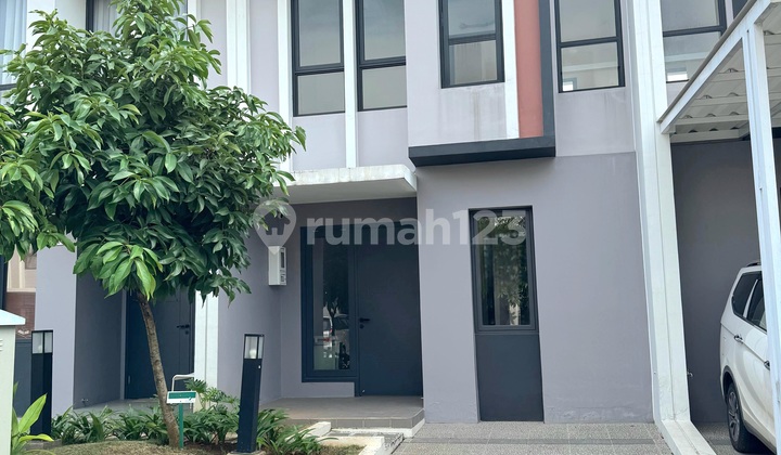 Comfortable House Ready to Occupied Baroni Cluster, Summarecon Gading Serpong