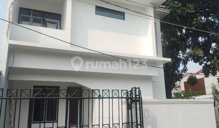 Beautiful House Ready to Occupied in Sector 6 Gading Serpong