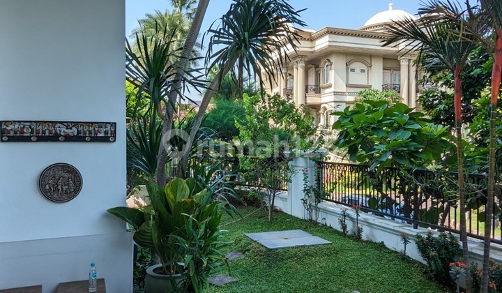 Di Jual Rumah Rapi Siap Huni 2 lantai Permata buana 2