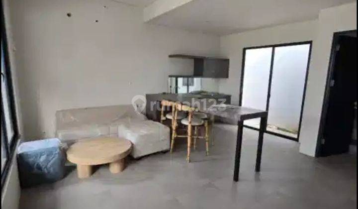 Disewakan Rumah Modern Baru Full Furnished Myza Bsd City 2