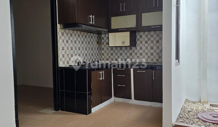 For Rent Ready-to-Occupy House Griyaloka Bsd City For Rent Ready-to-Occupy House Griyaloka Bsd City