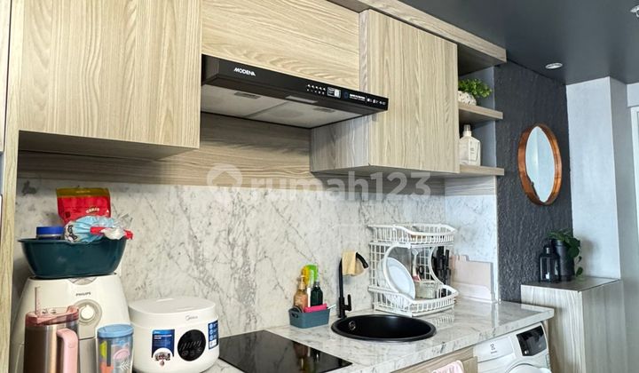 1 BR Apartment Strategic Location Breeze Bintaro 2