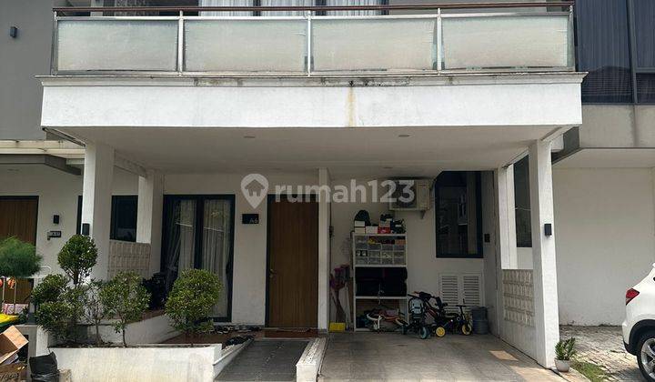 Dijual Rumah Modern Ada Kolam Renang Dalam Cluster Cavana Bintaro 1