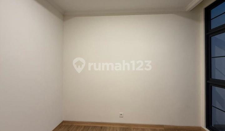 For Rent: Louise Summarecon Gading Serpong Cluster House 2