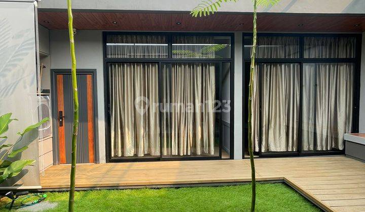 Jual Rumah Brand New Fully Furnished Siap Huni di Suvarna Sutera 2