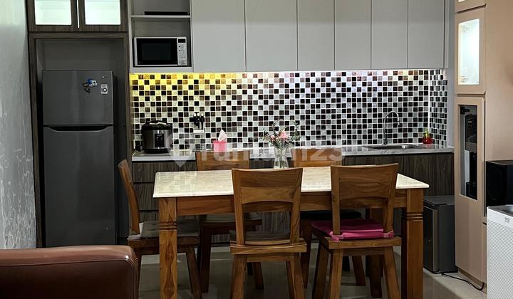 Rumah Bagus Terawat 2 Lantai The Green BSD