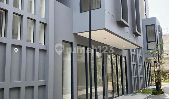 For Rent: Beautiful Shop House in a Strategic Location DELREY - BSD