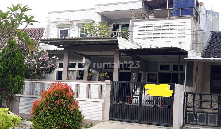 Dijual Rumah Modern 2 Lantai Siap Huni di Melati Mas 1