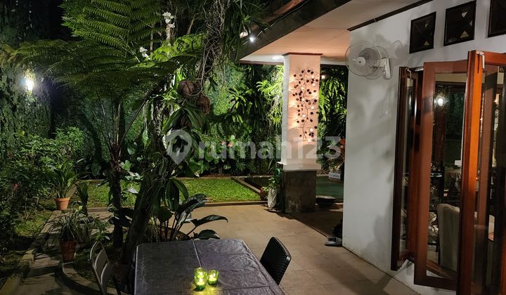 Di Jual Rumah Asri Balinese Vibe Cirendeu 2