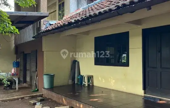 Rumah Lokasi Nyaman Dan Sangat Tenang Berlokasi di Joglo Jakarta Barat 2