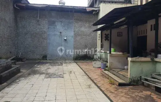 Rumah 2 Unit Berdampingan di Kelapa Dua Pinggir Jalan Jakarta Barat 2