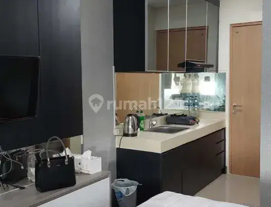 Apartemen B Residence Interior Full Furnshed di BSD City, Tangerang Selatan, 1