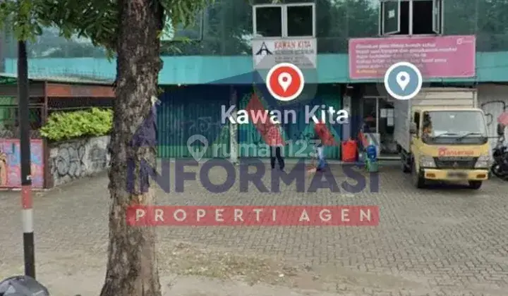 Ruko Lokasi Sangat Strategis, Daerah Sangat Ramai di Kebayoran Lama, Jakarta Selatan 1