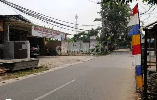 Gudang dengan tanah yang luas dan lokasi bagus di Jelupang, Tangerang Selatan 2