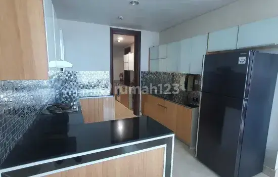 Apartemen Windsor 3 + 1 BR Full Furnish Puri Indah, Jakarta Barat, 2