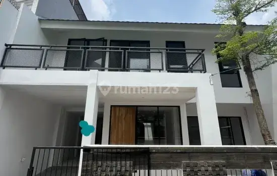 Rumah Lokasi Bagus Dan Nyaman Berada di Pasar Minggu, Jakarta Selatan 1