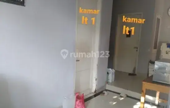 Rumah strategis untuk Toko di Ciledug, Tangerang 2