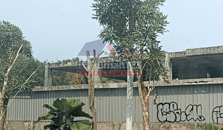 Kavling Super Strategis Sudah Ada Pondasi Untuk Bangun Gedung di Kembangan, Jakarta Barat 1