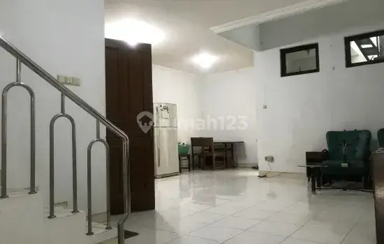 Rumah Siap Huni Dan 2 Lantai Berlokasi di Kembangan Puri Kencana Jakarta Barat 1