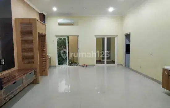 Rumah Mediterania Boulevard Pantai Indah Kapuk 1 Jakarta Utara 2