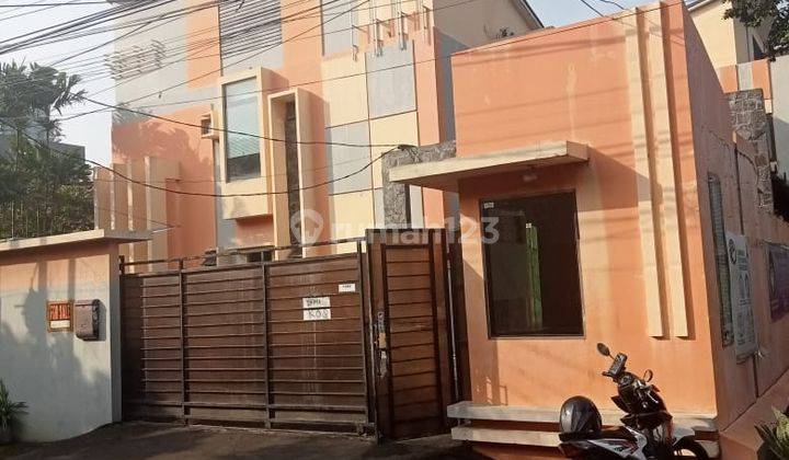 Kemanggisan, Jakarta Barat Jual Rumah Kos 29 Kamar Luas Tanah 800 M2 1