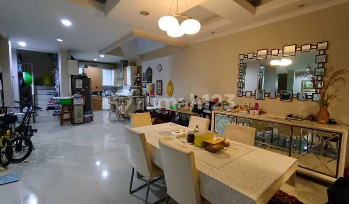 Rumah 2 Lantai Siap Huni Bintaro Sektor 5 Tangerang Selatan 2