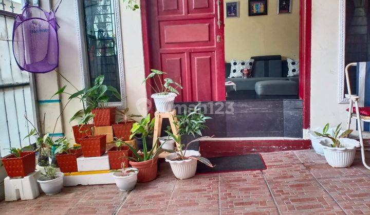 Kost 10 Kamar Plus 1 Unit Ruko di Pengadegan Timur Pancoran 2