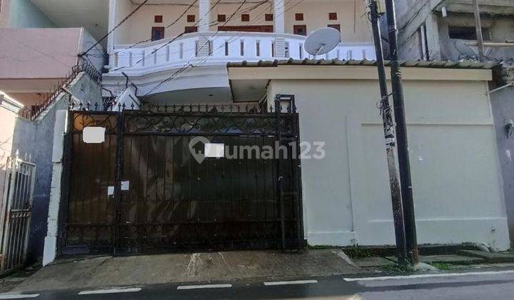 Rumah Kost 24 Kamar Dijual di Kwitang Senen 1