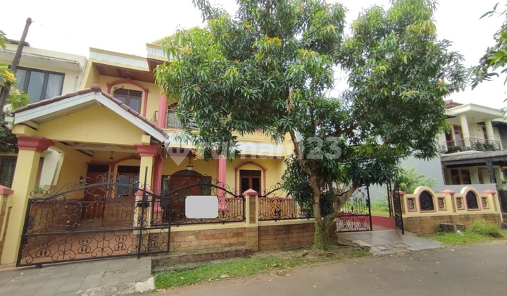 Rumah di Kencana Loka Bsd Luas 200m Siap Huni