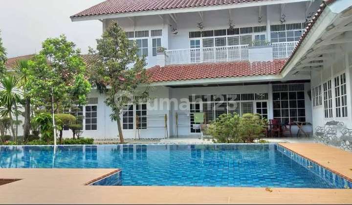 Rumah Mewah di Margasatwa Raya Luas Ada Swimming Pool