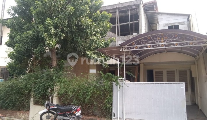 Rumah di Tanjung Barat Luas 210m