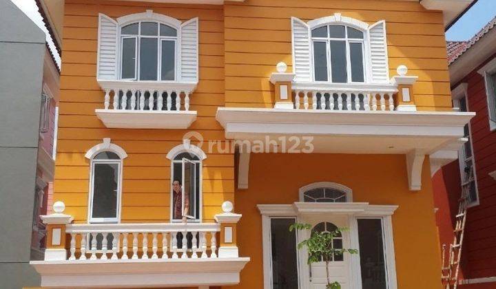  Rumah Cantik di Omaha Village Cluster Harney Gading Serpong 1