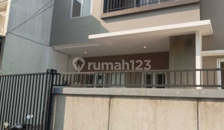 Rumah 3 Lantai Luas 132m Ada 2 Unit di Sunter Garden Jakarta Utara 2