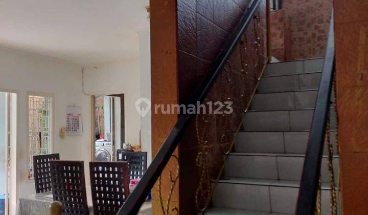 Rumah Seperti Villa Lokasi Strategis di Jagakarsa Jakarta Selatan  2