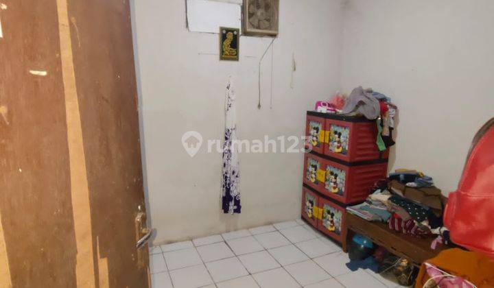 Rumah Tua Dekat Stasiun Serpong 2