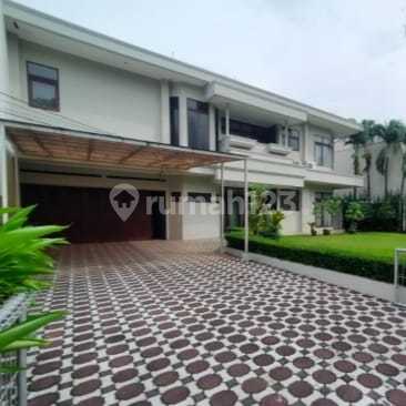 Rumah Mewah di Jervois Park TB Simatupang Lokasi Strategis Rumah Mewah di Jervois Park TB Simatupang Lokasi Strategis