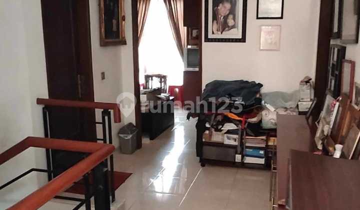 Rumah Bagus 2 Lantai Versailles BSD 2