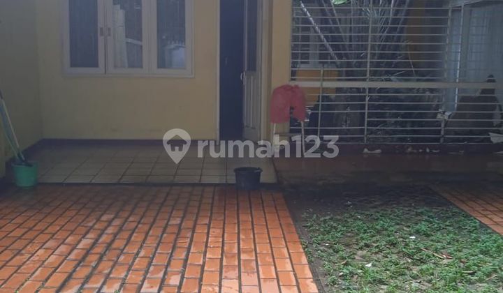Rumah di Menteng Dalam Deket Patra Kuningan Rumah di Menteng Dalam Deket Patra Kuningan